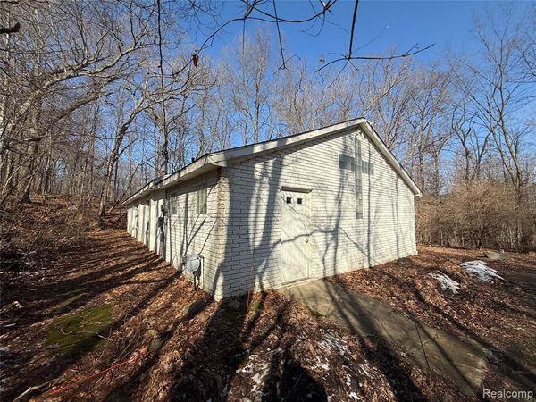 4580 S Old Us Highway 23 , Brighton Twp, MI 48114