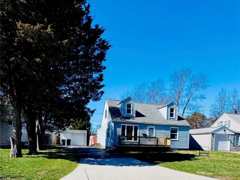 196 S Point Drive , Avon Lake, OH 44012 Photo 1