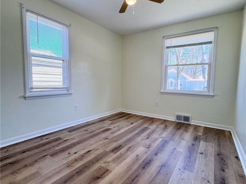 196 S Point Drive , Avon Lake, OH 44012 Photo 7