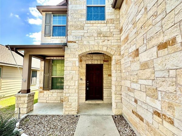 117 Chickadee LN, Leander, TX 78641