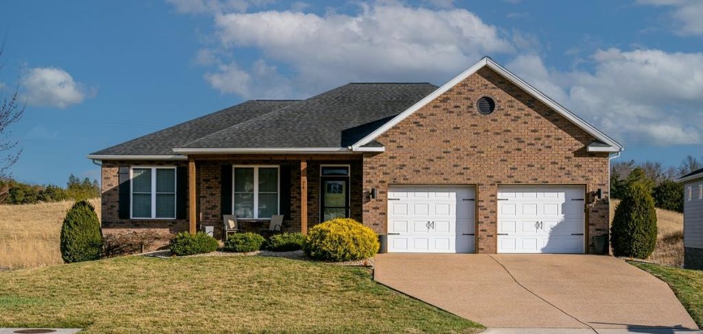 74 Autumn Bluff Dr, Weyers Cave, VA 24486 Main Photo