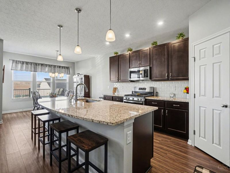 2850 Buckridge Drive, Miami Twp, OH 45233 Photo 10