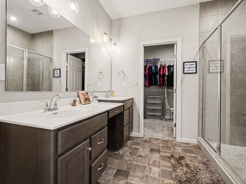 2850 Buckridge Drive, Miami Twp, OH 45233 Photo 16