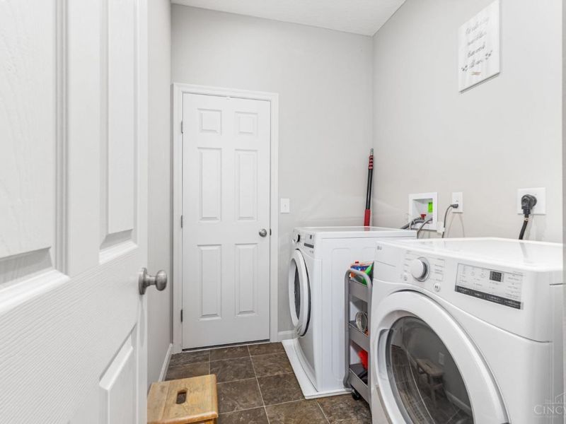 2850 Buckridge Drive, Miami Twp, OH 45233 Photo 17