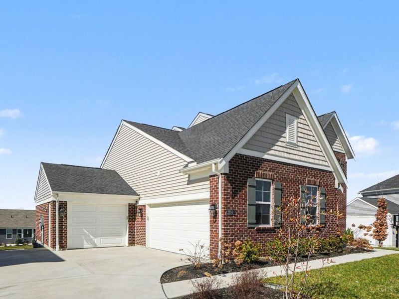 2850 Buckridge Drive, Miami Twp, OH 45233 Photo 4