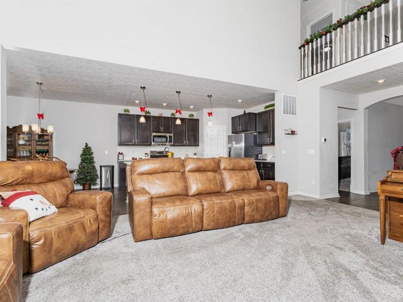 2850 Buckridge Drive, Miami Twp, OH 45233 Photo 6