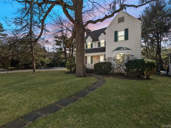 10 Jane Street , Hartsdale, NY 10530