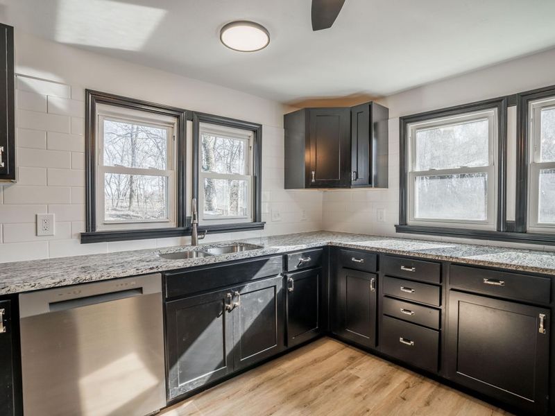 359 E Main Street, Piqua, OH 45356 Photo 10