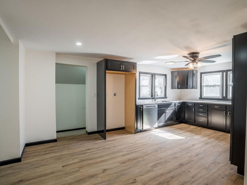 359 E Main Street, Piqua, OH 45356 Photo 8