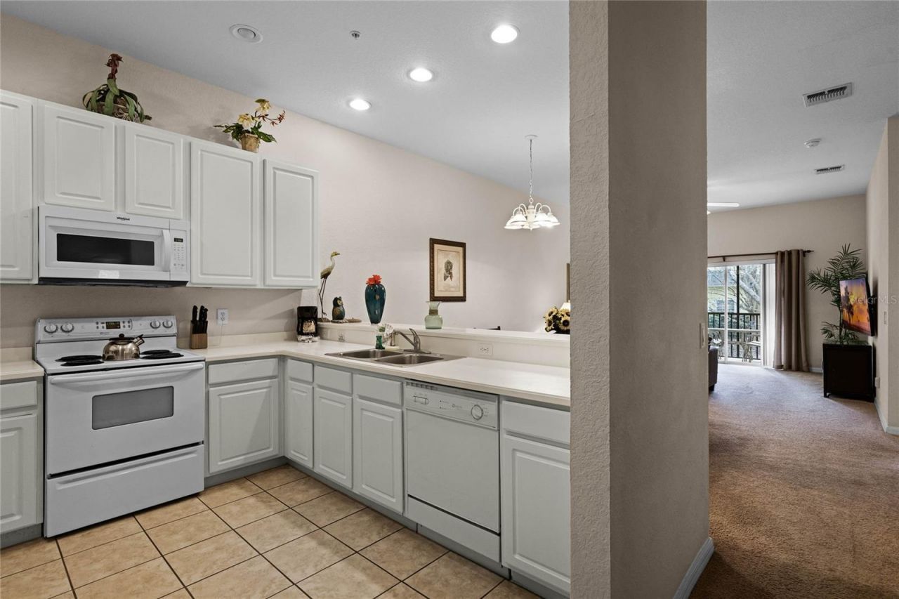 312 Lucaya Loop, Davenport, FL 33897 Photo