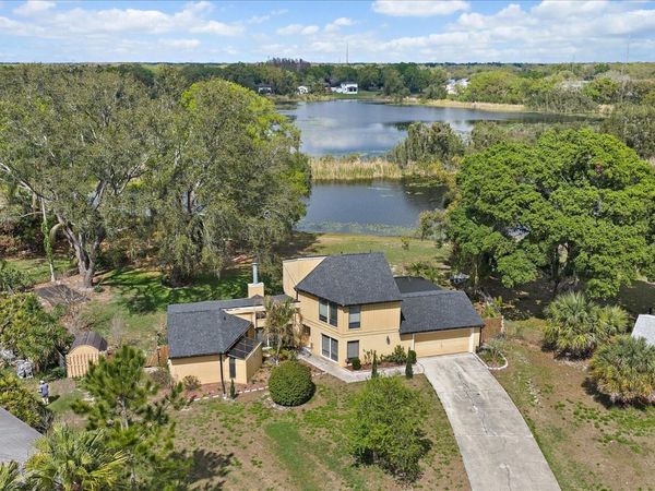 603 SPECK COURT , TAMPA, FL 33613