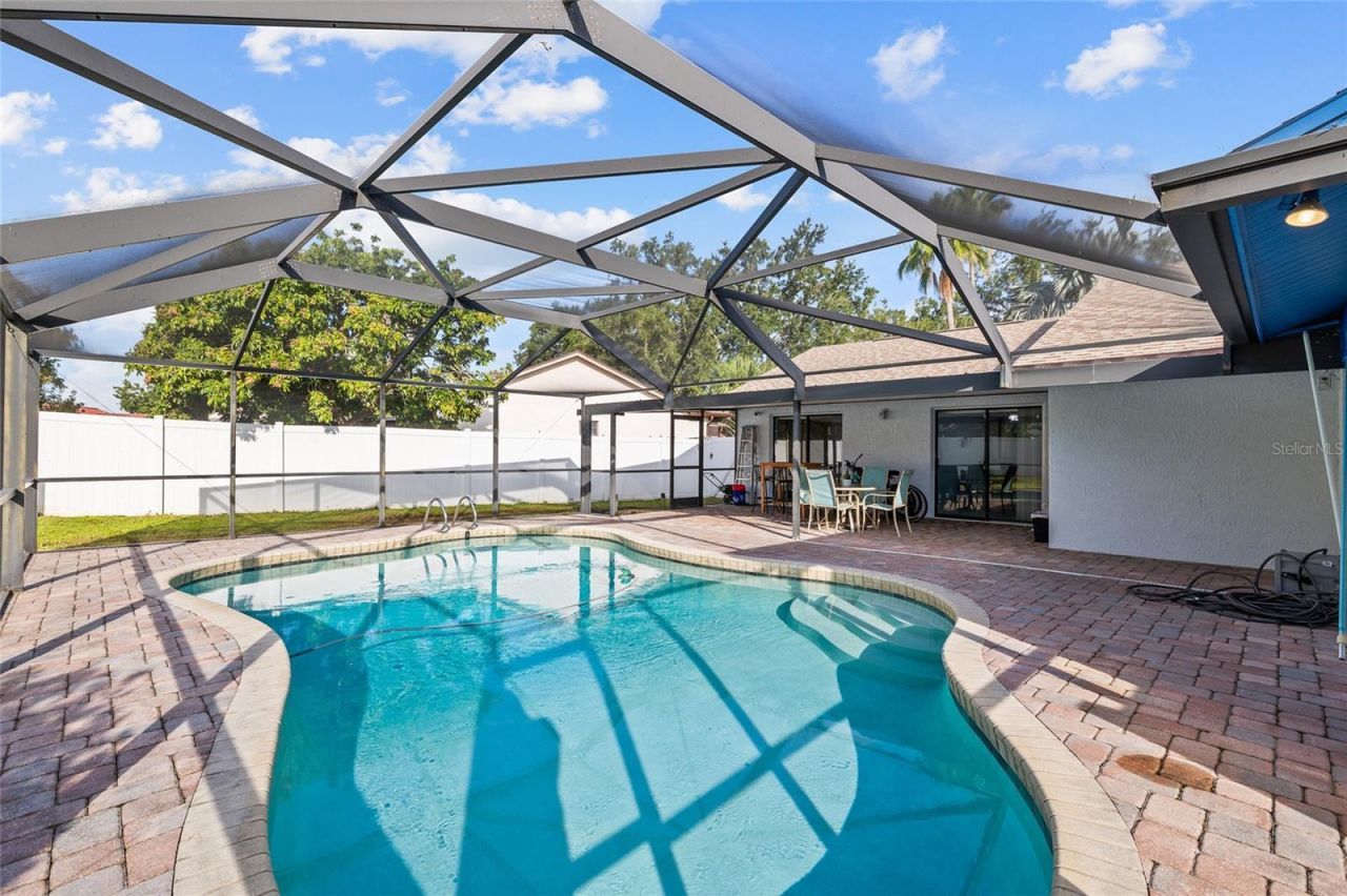 6713 Leeward Isle Way, Tampa, FL 33615 Photo