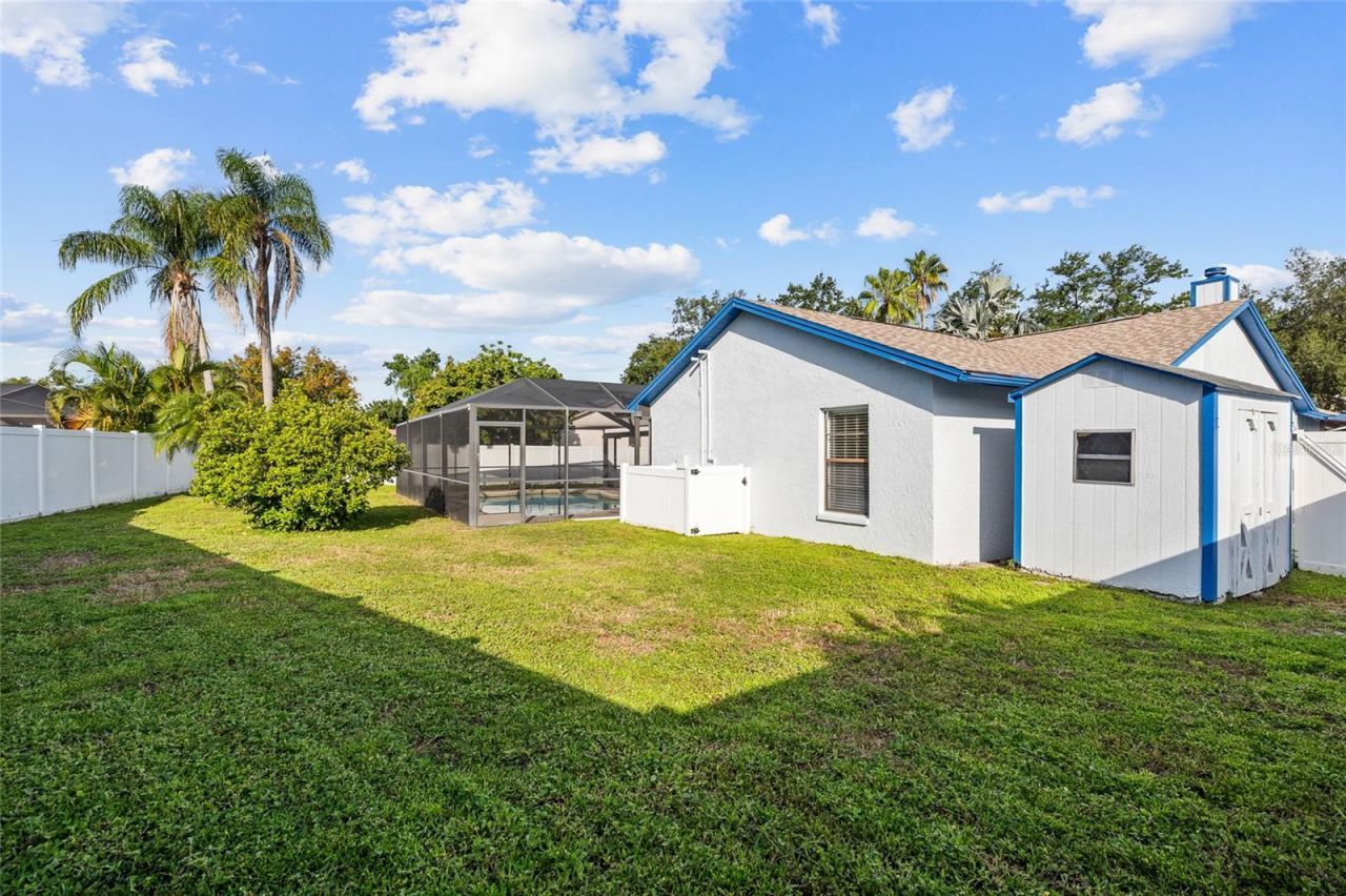 6713 Leeward Isle Way, Tampa, FL 33615 Photo