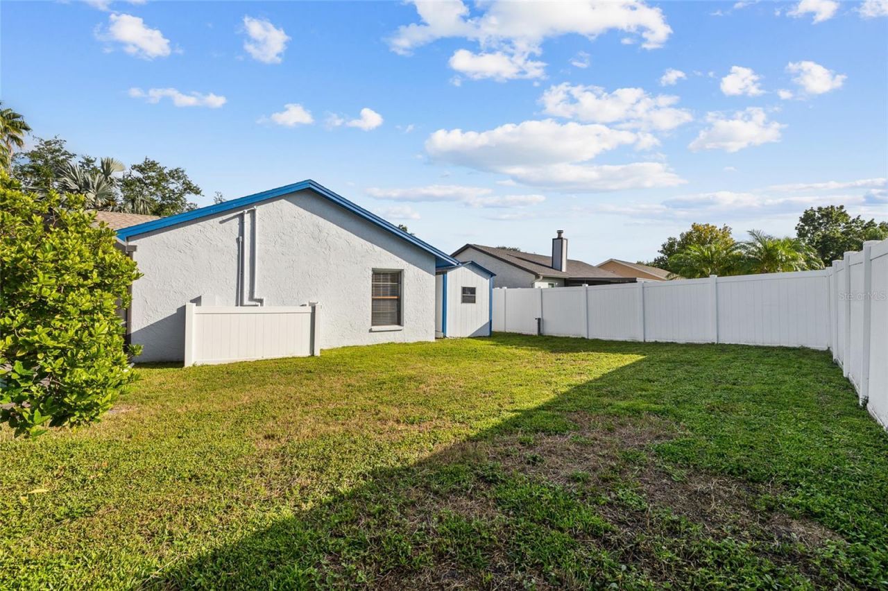 6713 Leeward Isle Way, Tampa, FL 33615 Photo