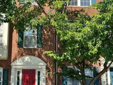 16606 BARGE CIRCLE, WOODBRIDGE, VA 22191