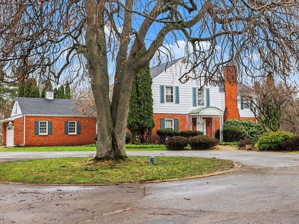 53 W Minges Road, Battle Creek, MI 49015