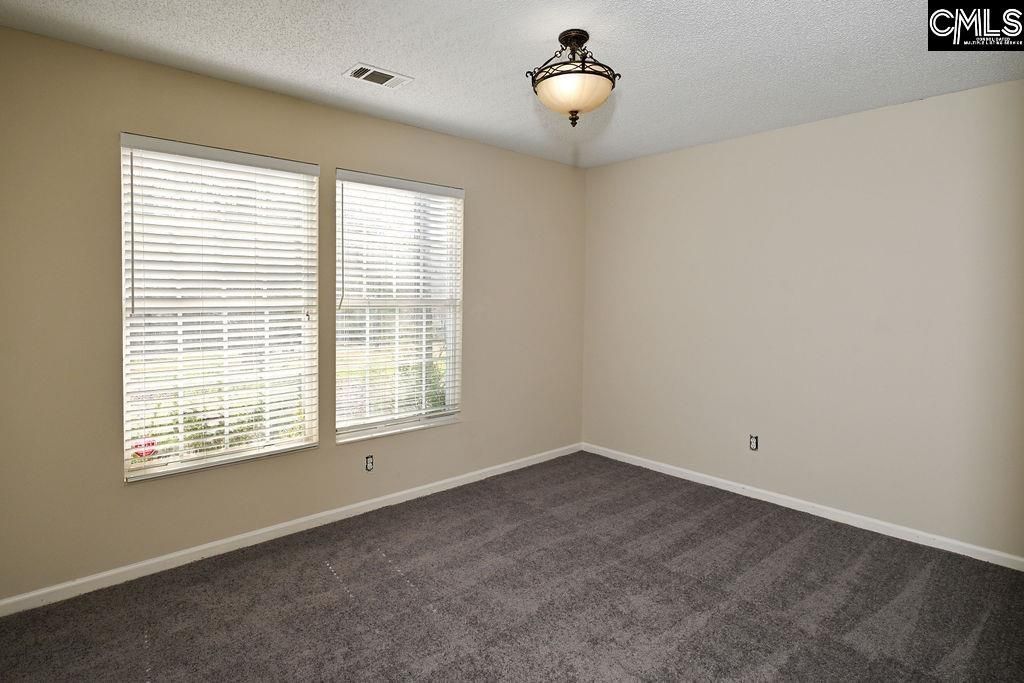 88 Running Deer Road Photo 14