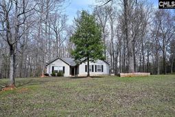 88 Running Deer Road photo 4