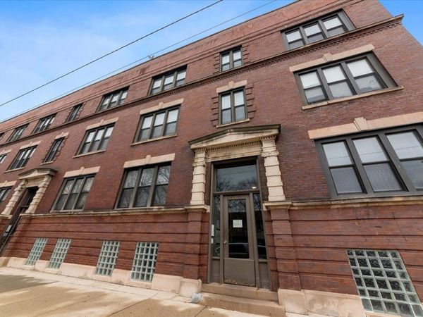 6143 S Dorchester Avenue, Unit 3, Chicago, IL 60637