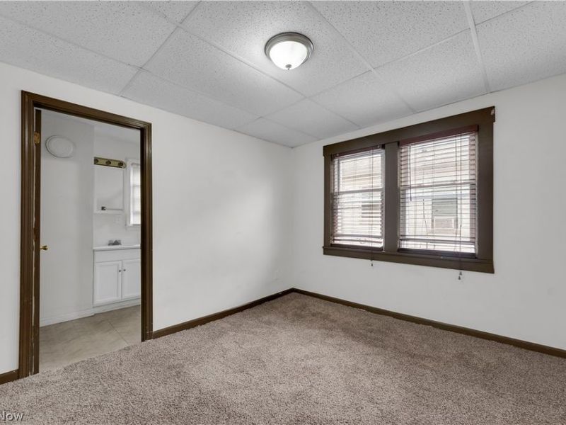 7210 Colgate Avenue , Cleveland, OH 44102 Photo 18