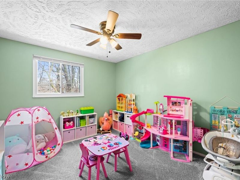 7403 N Chestnut Commons Drive , Mentor, OH 44060 Photo 19