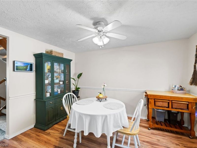 7403 N Chestnut Commons Drive , Mentor, OH 44060 Photo 8