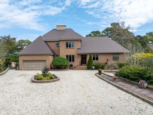 413 Sawgrass Cove, Sneads Ferry, NC 28460