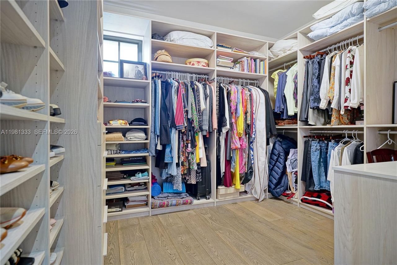 3747 Prairie Ave , Miami Beach, FL 33140 Photo