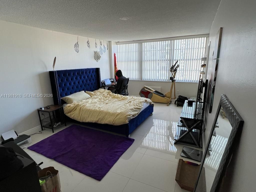 18061 Biscayne Blvd , Unit 1404, Aventura, FL 33160 Photo