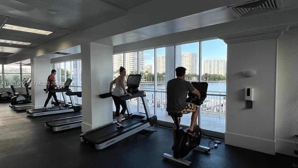 18061 Biscayne Blvd , Unit 1404, Aventura, FL 33160 Photo