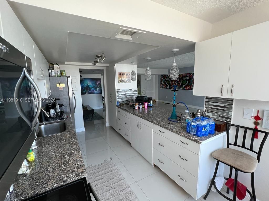 18061 Biscayne Blvd , Unit 1404, Aventura, FL 33160 Photo