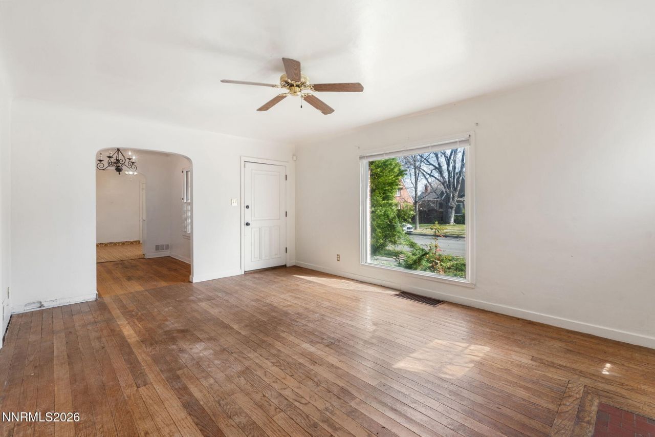 1135 Nixon Avenue, Reno, NV 89509 Photo
