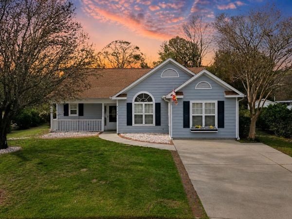4168 Wrens Landing Dr., Little River, SC 29566