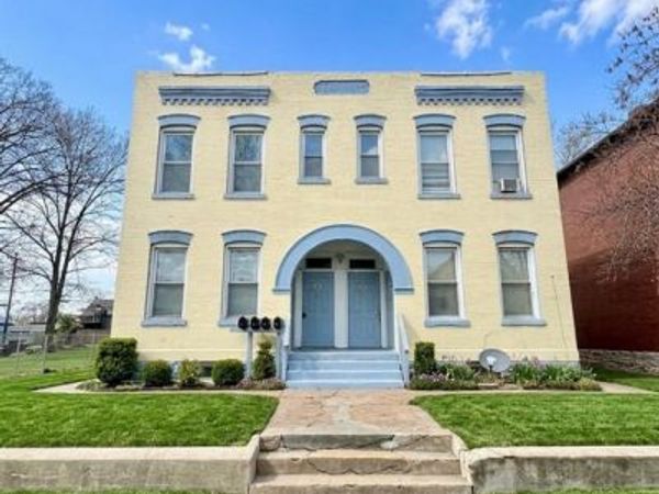 2141 Edison Avenue , Granite City, IL 62040