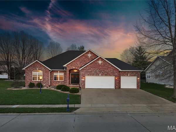 3352 Garvey Lane, Edwardsville, IL 62025