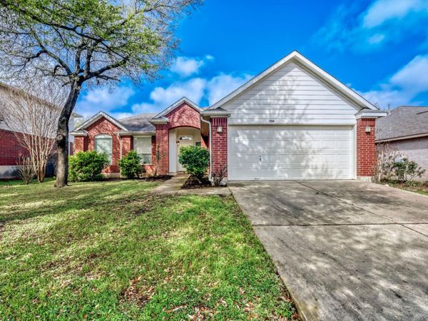 700 Runners RDG, Pflugerville, TX 78660