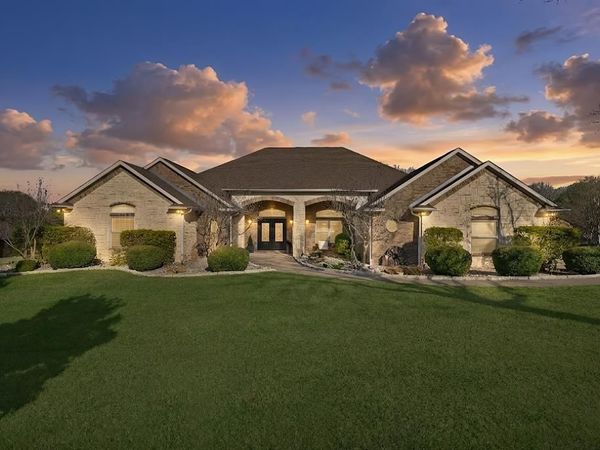 166 Tranquil Place, Waxahachie, TX 75167