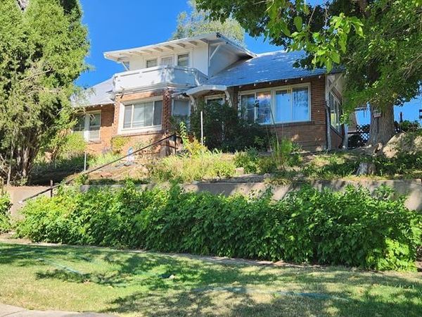 927 E 11th St, Pueblo, CO 81001