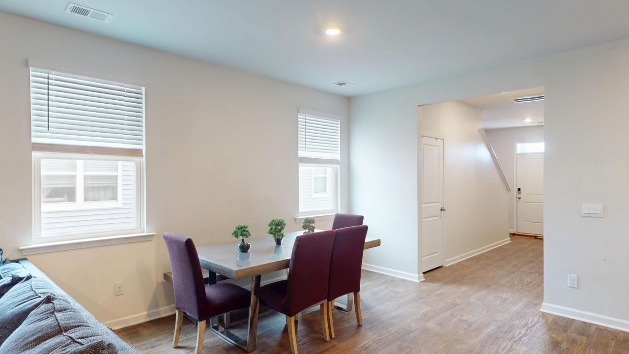 1010 Peridote Way Photo 13