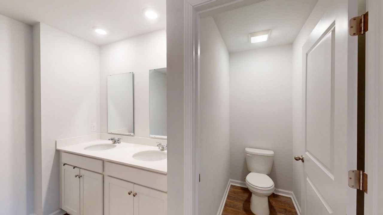 1010 Peridote Way Photo 37