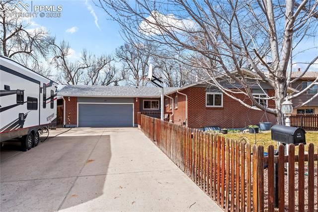 44 N Dartmouth Street, Colorado Springs, CO 80911 Main Photo