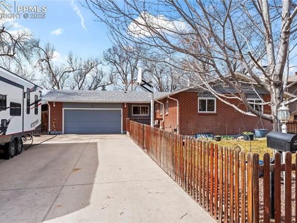 44 N Dartmouth Street, Colorado Springs, CO 80911