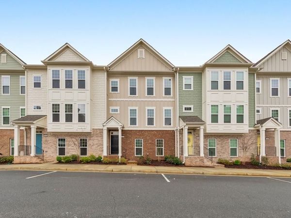 309 Hudson Way, Woodstock, GA 30189