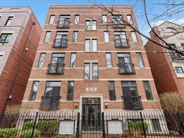 929 W Montana Street, Unit 4W, Chicago, IL 60614