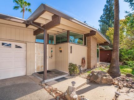 8772 Contemporary Ct, Elk Grove, CA 95624 Photo