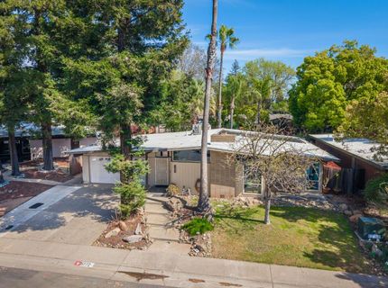 8772 Contemporary Ct, Elk Grove, CA 95624 Photo