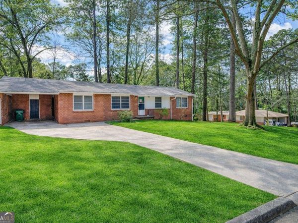 3272 Kingston Road NW, Atlanta, GA 30318