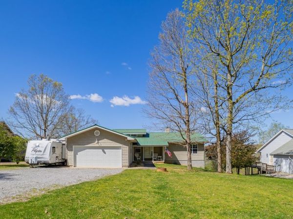 1927 Laurel Lake Dr , Monteagle, TN 37356