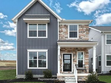 2422 HAWTHORNE DRIVE , HARRISBURG, PA 17110