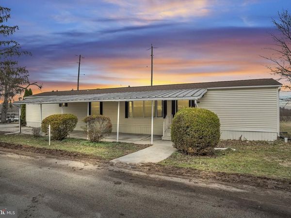 250 PINE DRIVE , NEW OXFORD, PA 17350